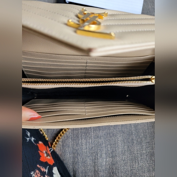 YSL Envelope Bag - Picture 7 of 16